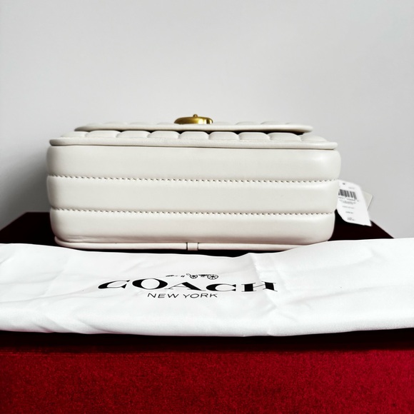 NWT Coach Madison Shoulder Bag Quilting in Chalk/Brass Hardware/Chain/Turnlock - Picture 12 of 16